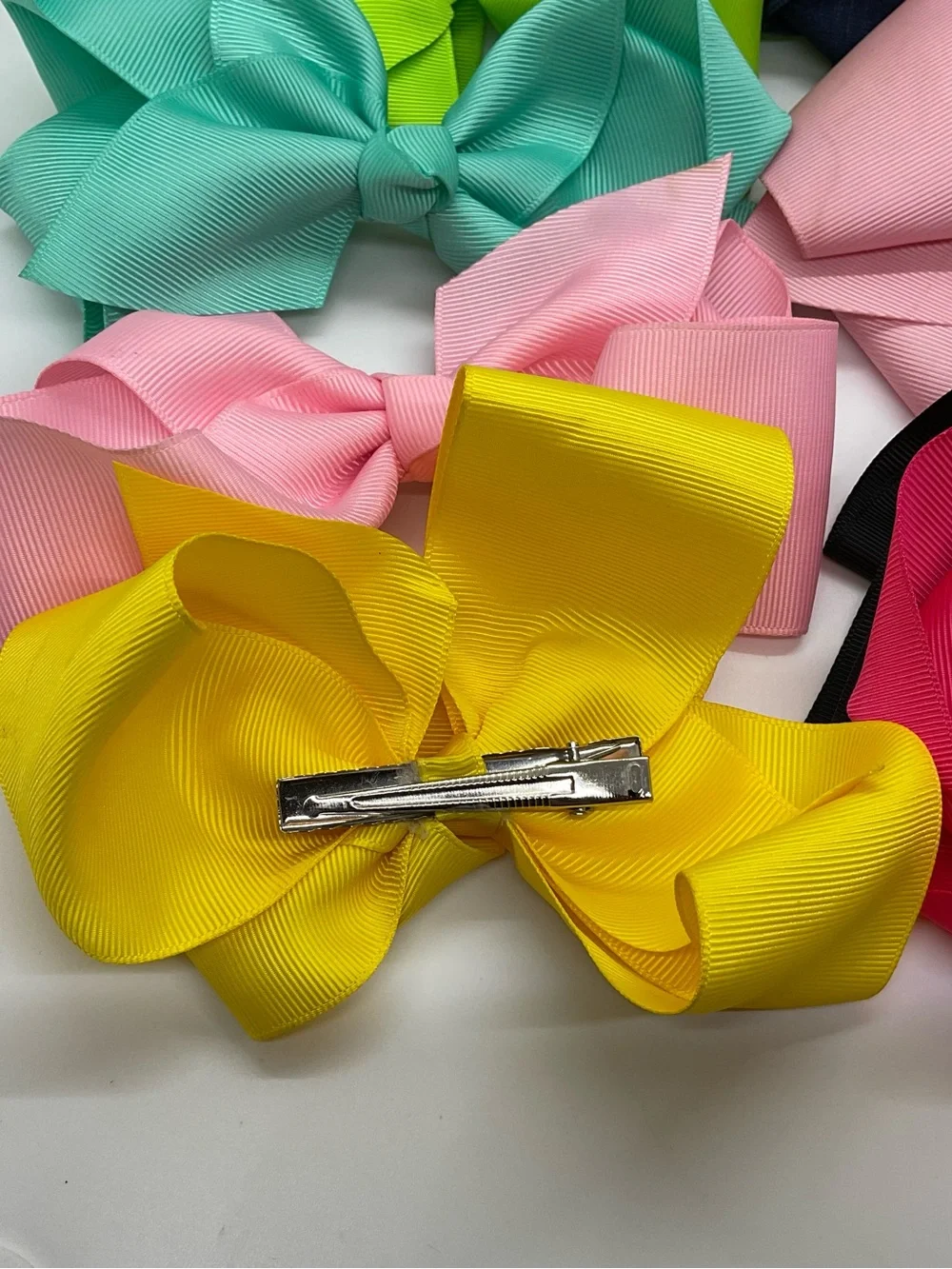 Girls Assorted Color Grosgrain Hair Bows Bundle of 8 Cheerleading Dance School